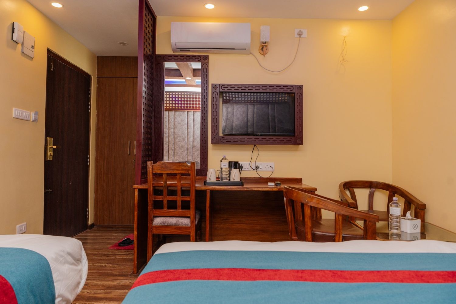Hotel Royal Airport Pvt.Ltd.|Triple Room with Mountain View