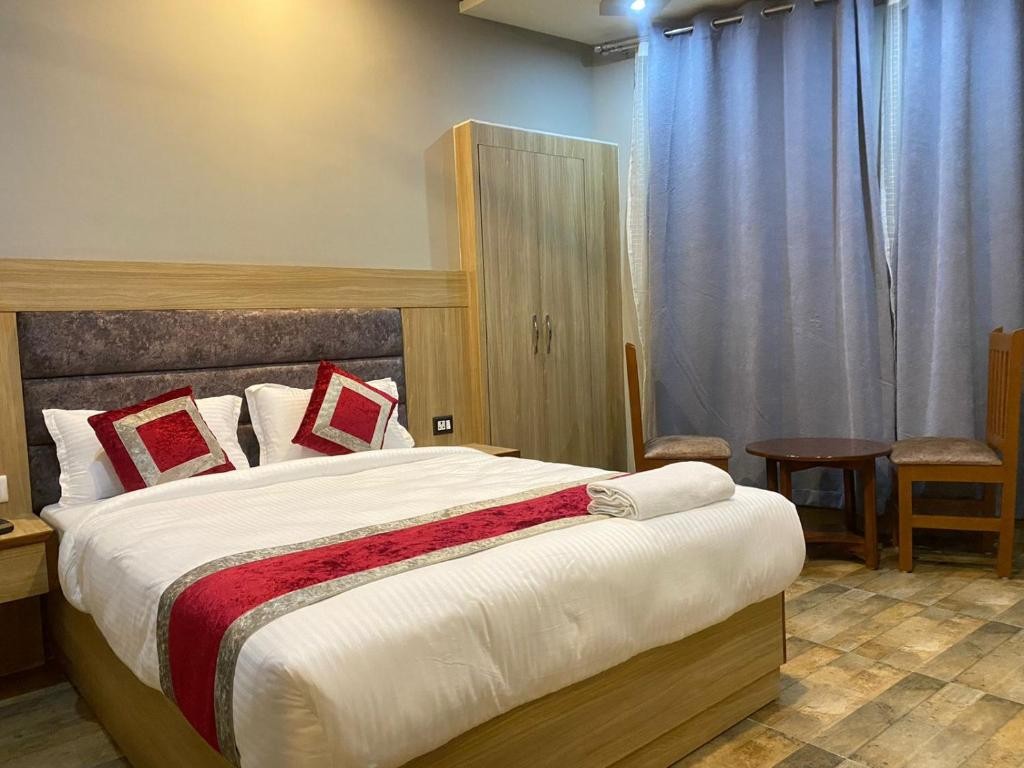 Hotel Samriddhi Pvt. Ltd|Normal Room