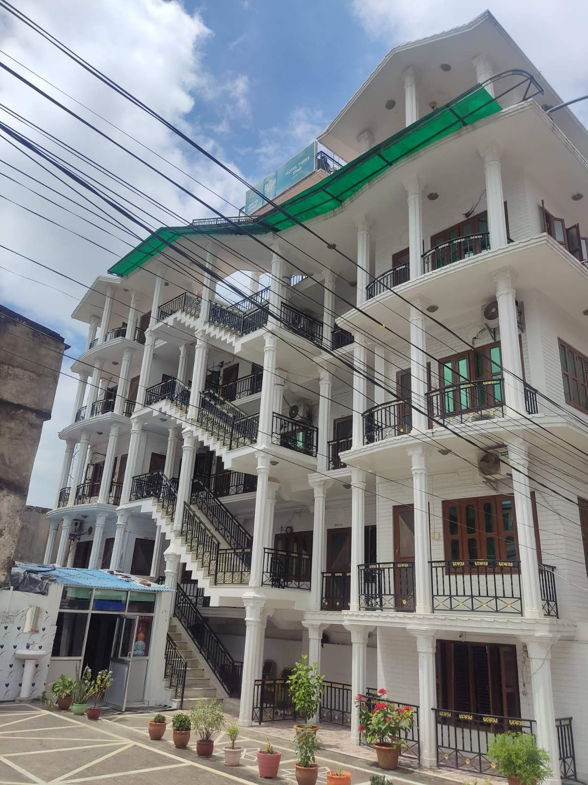 Hotel Three Star