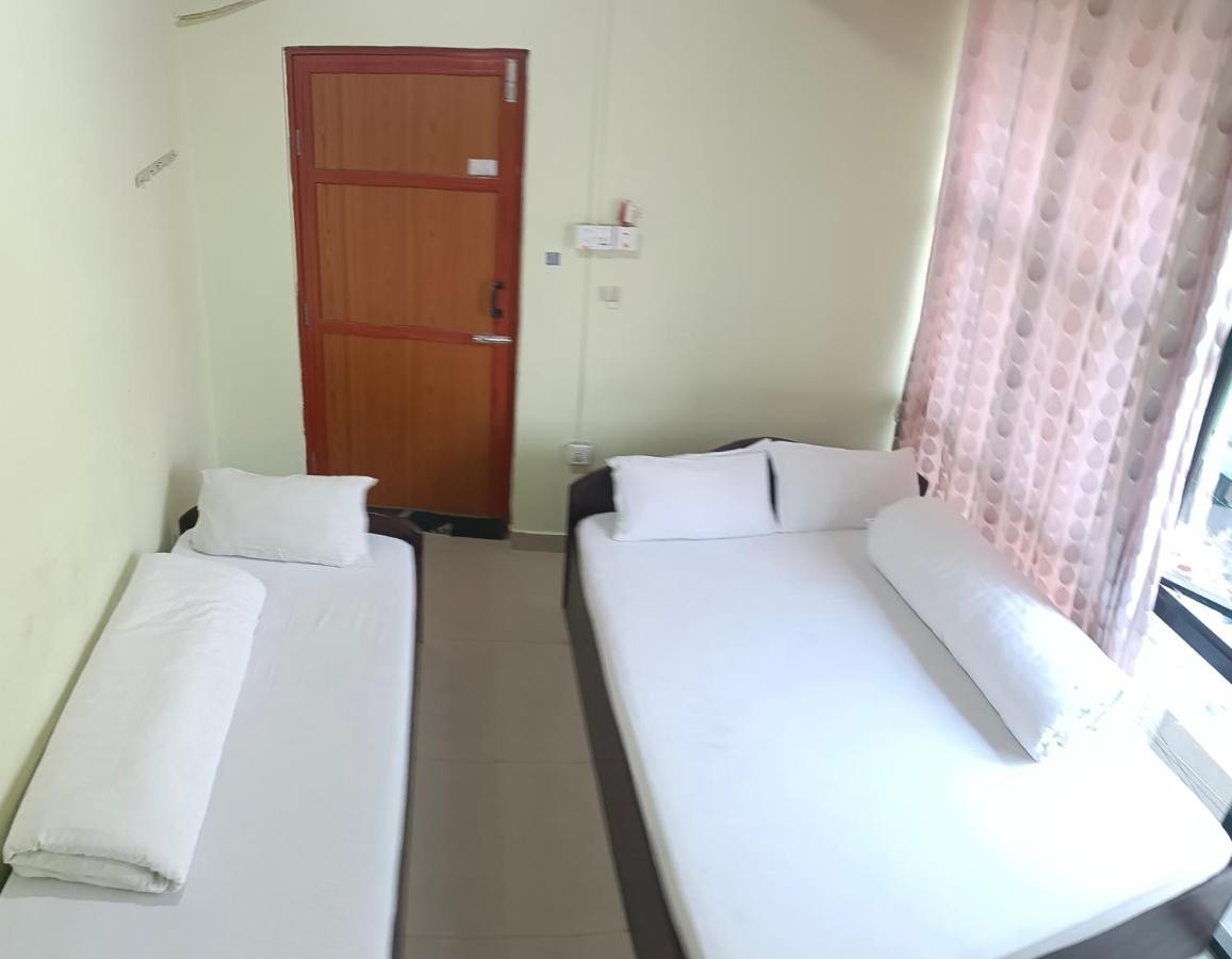 Triple Standard room With A/C