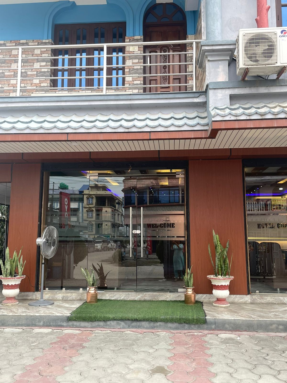 Chandrama Hotel & Lodge