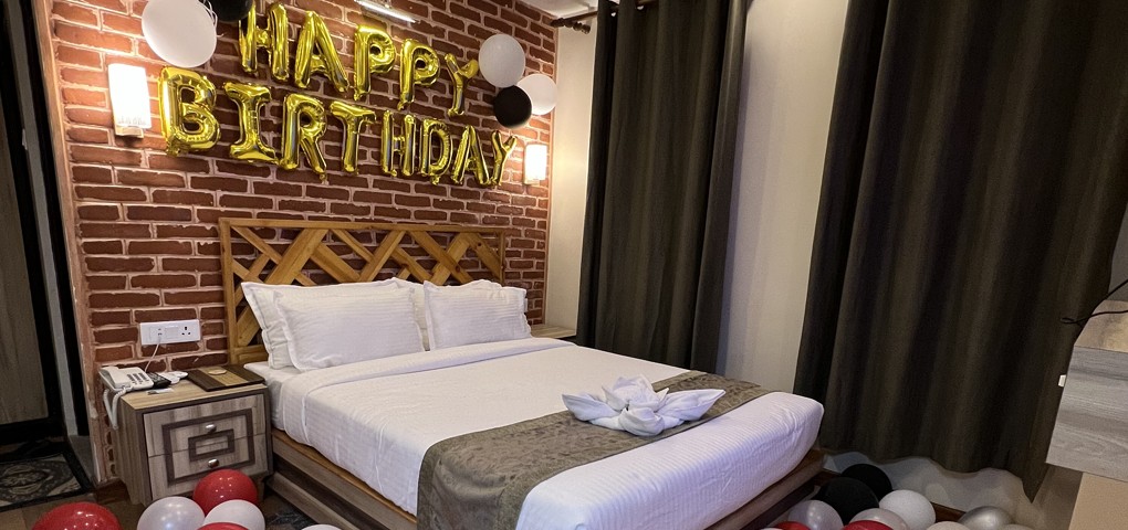 Hotel Kesu Home Private Limited|Deluxe Room