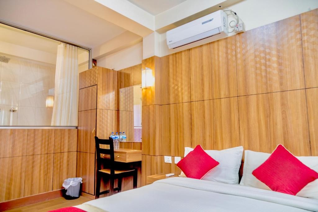 Great Doors Hotel And Bar pvt ltd