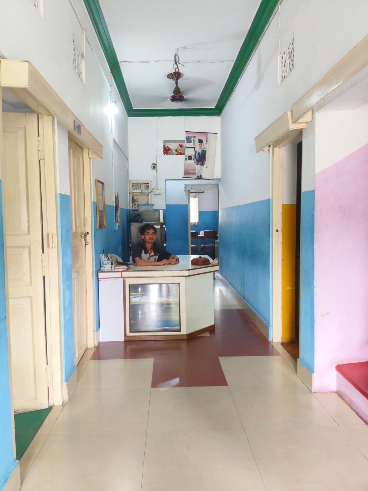 Hotel Samyak & Lodge