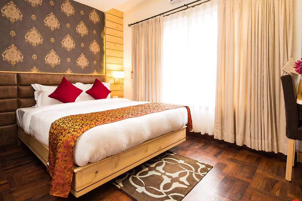 Fresco Comfort Room no. 1