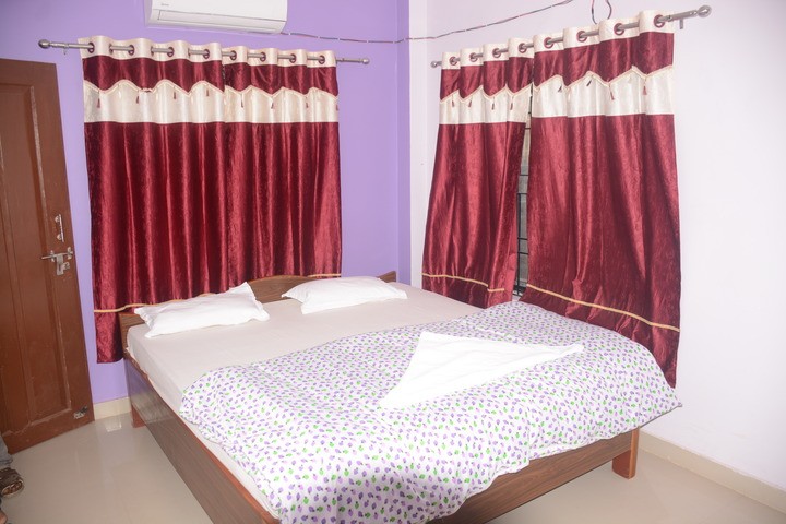 Single Master Bedroom
