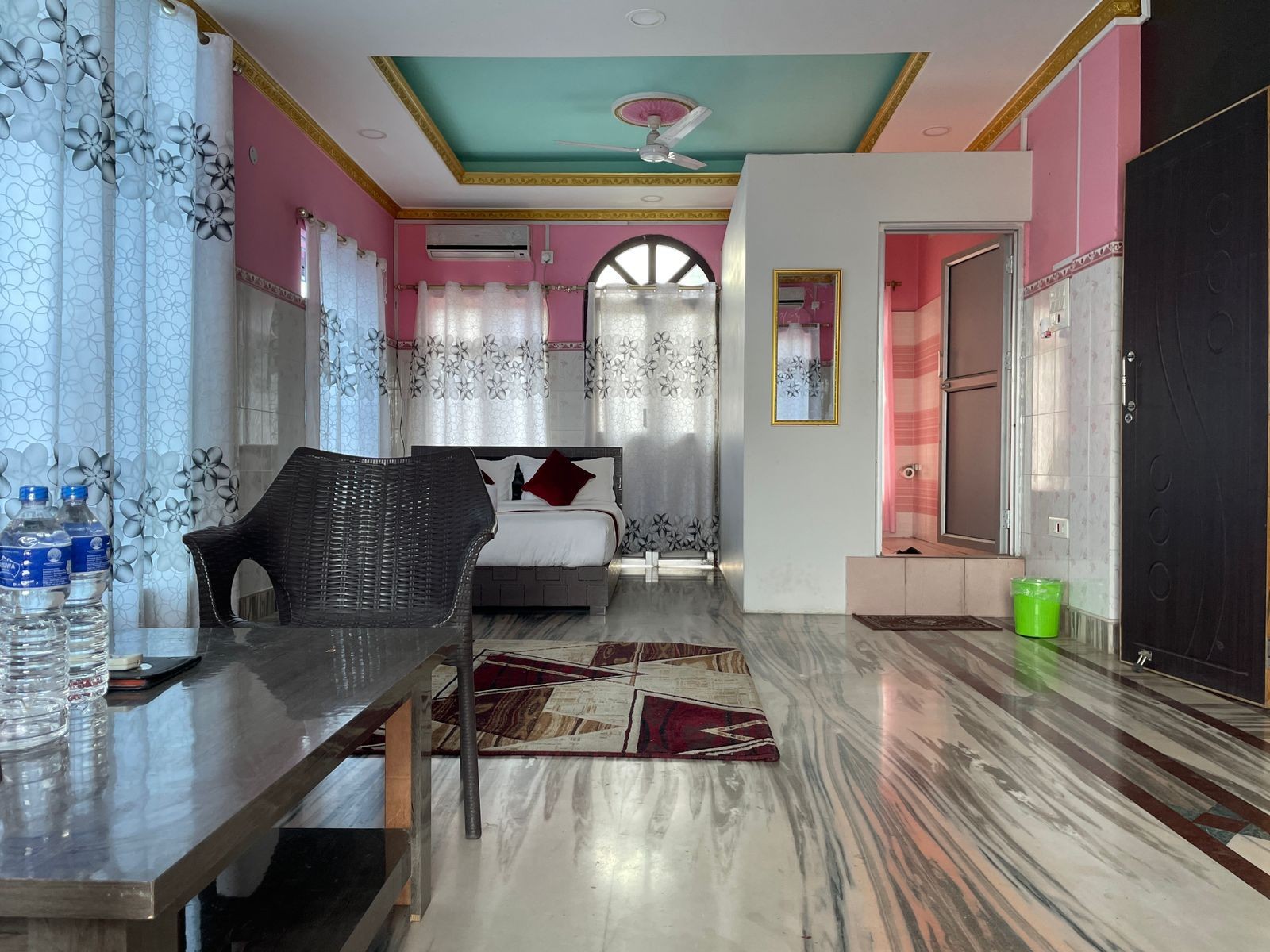Suite Room