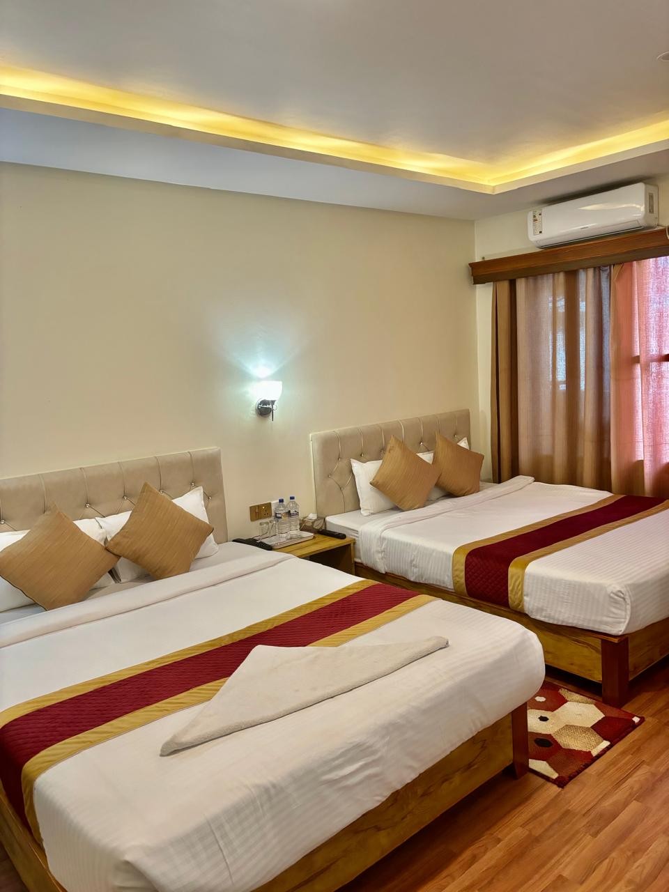 Chandrama Hotel and Restaurant