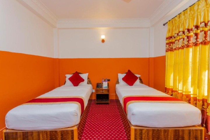 Twin Deluxe Room