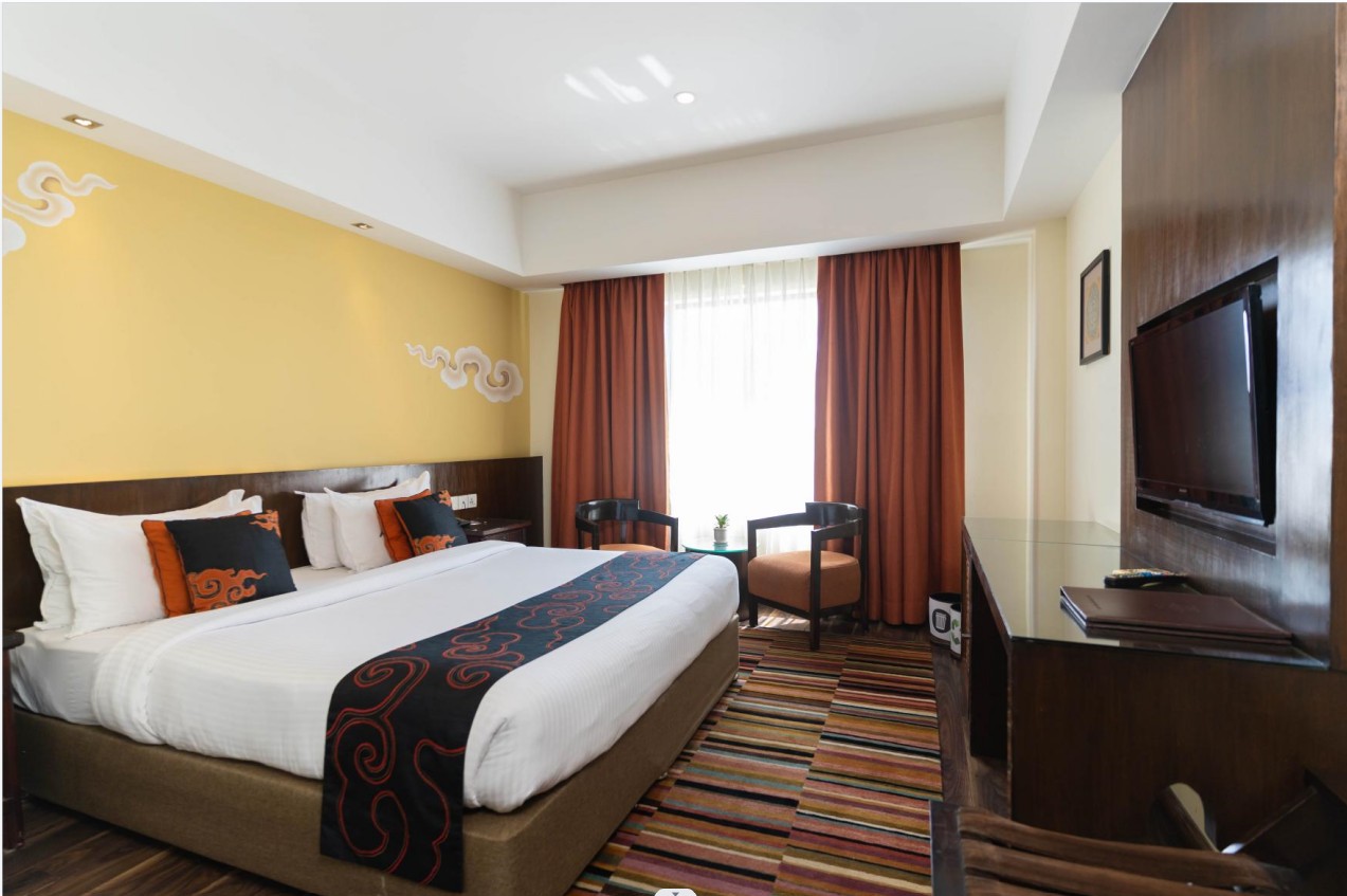 Deluxe Room with Breakfast