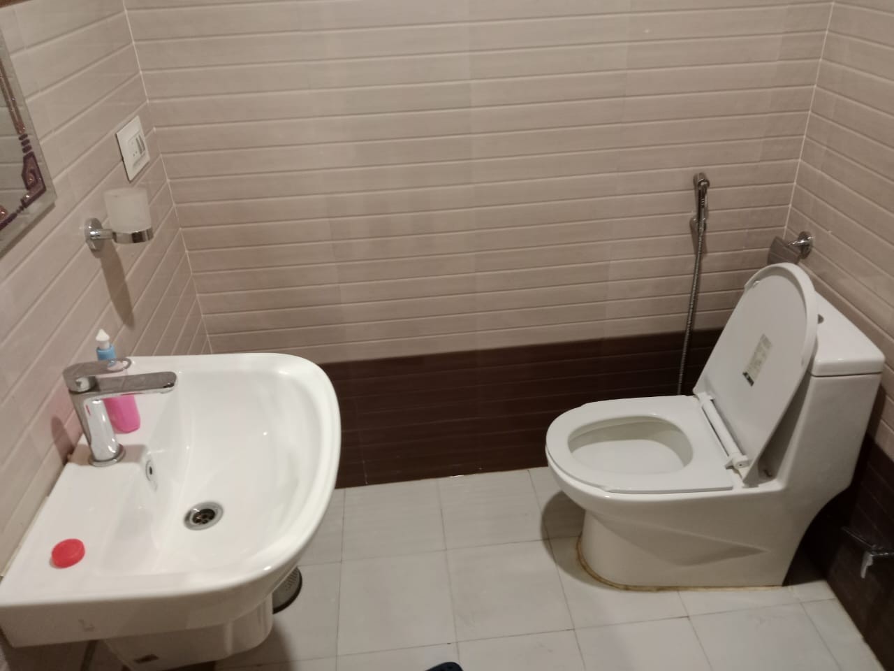 SHAHI LAND HOTEL PVT. LTD.|Deluxe Room
