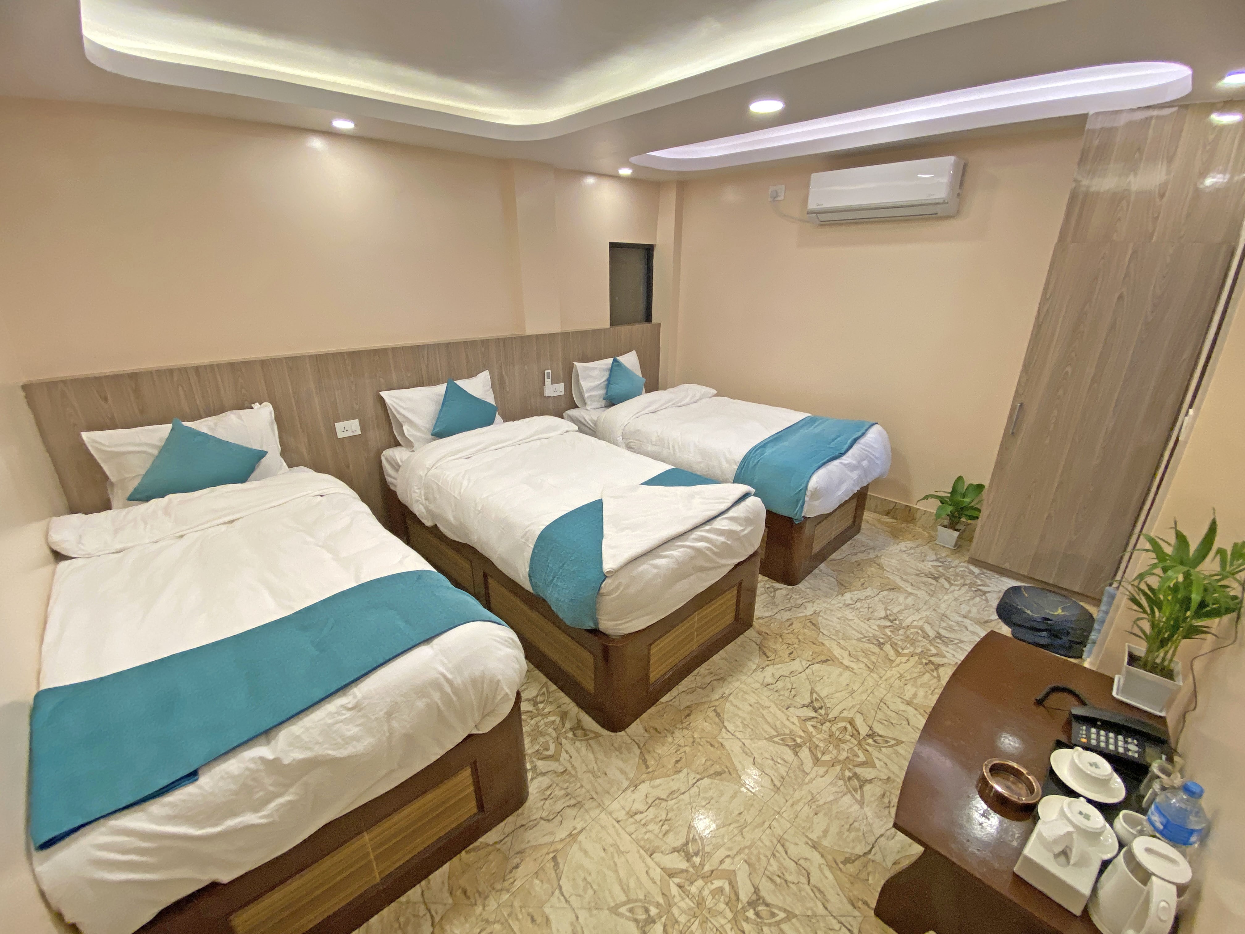 Triple Deluxe Room
