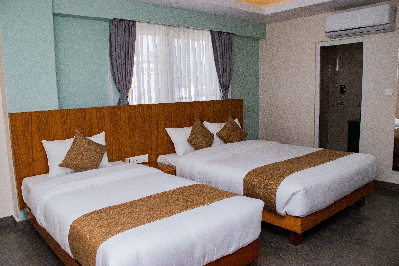 Deluxe Family Room