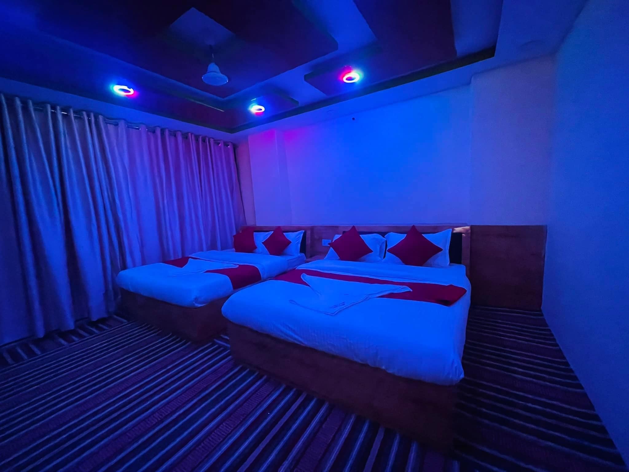Deluxe Bed Room no. 1