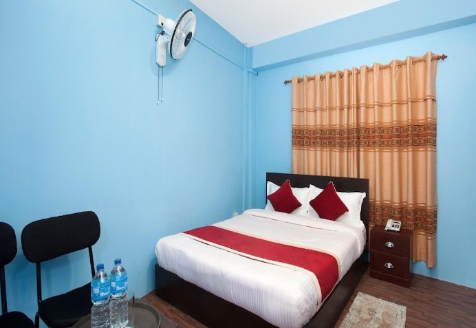 Couple Room
