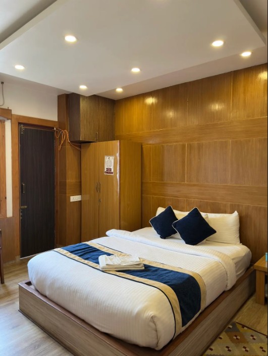 Hotel Gunja Pvt.Ltd