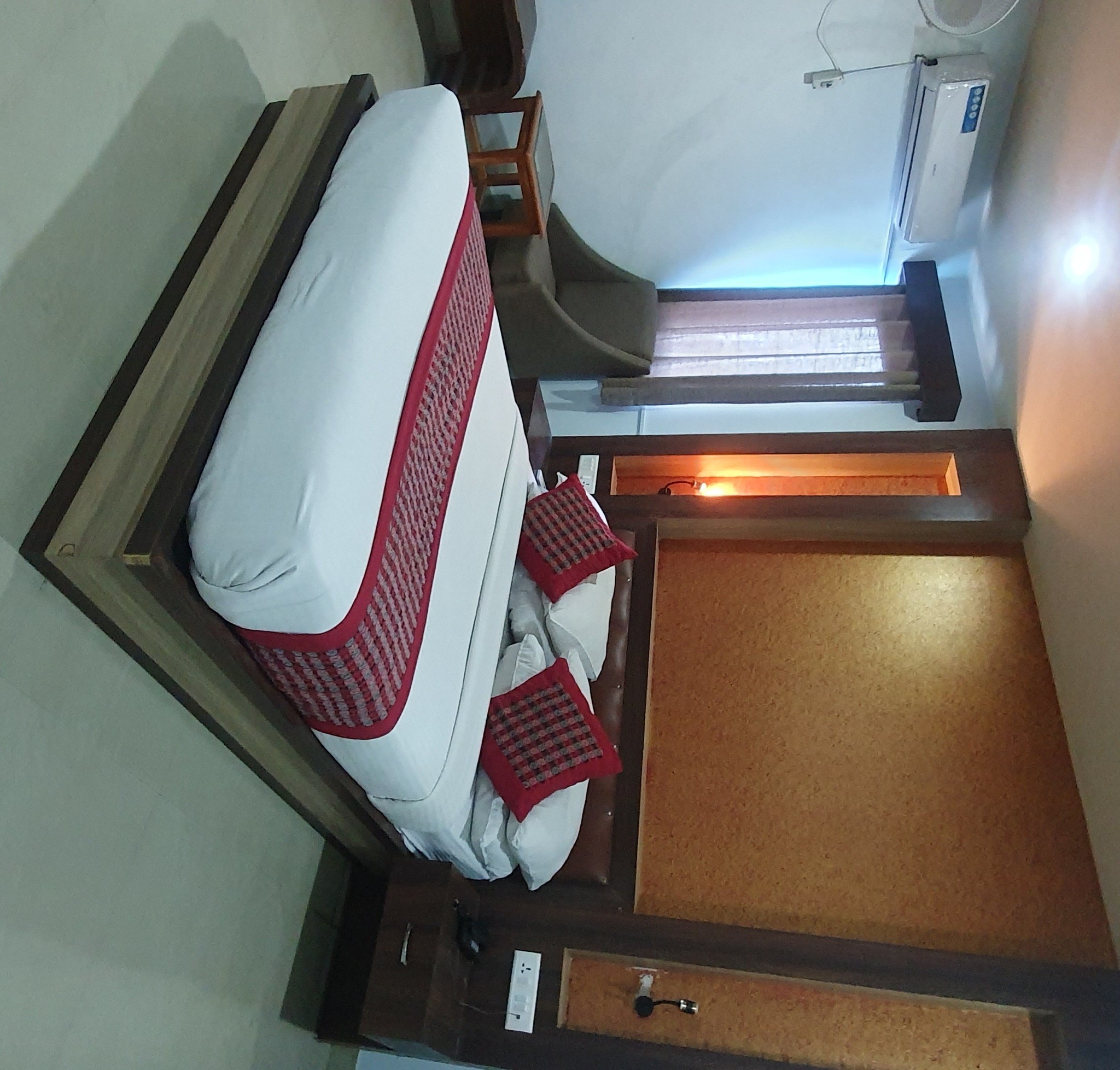 Hotel Swastik And Restaurant