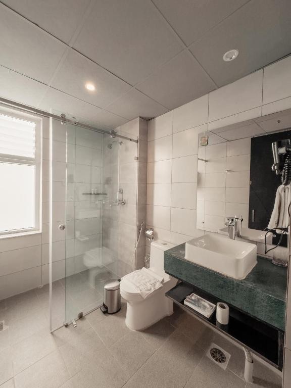 Jade City Hotel