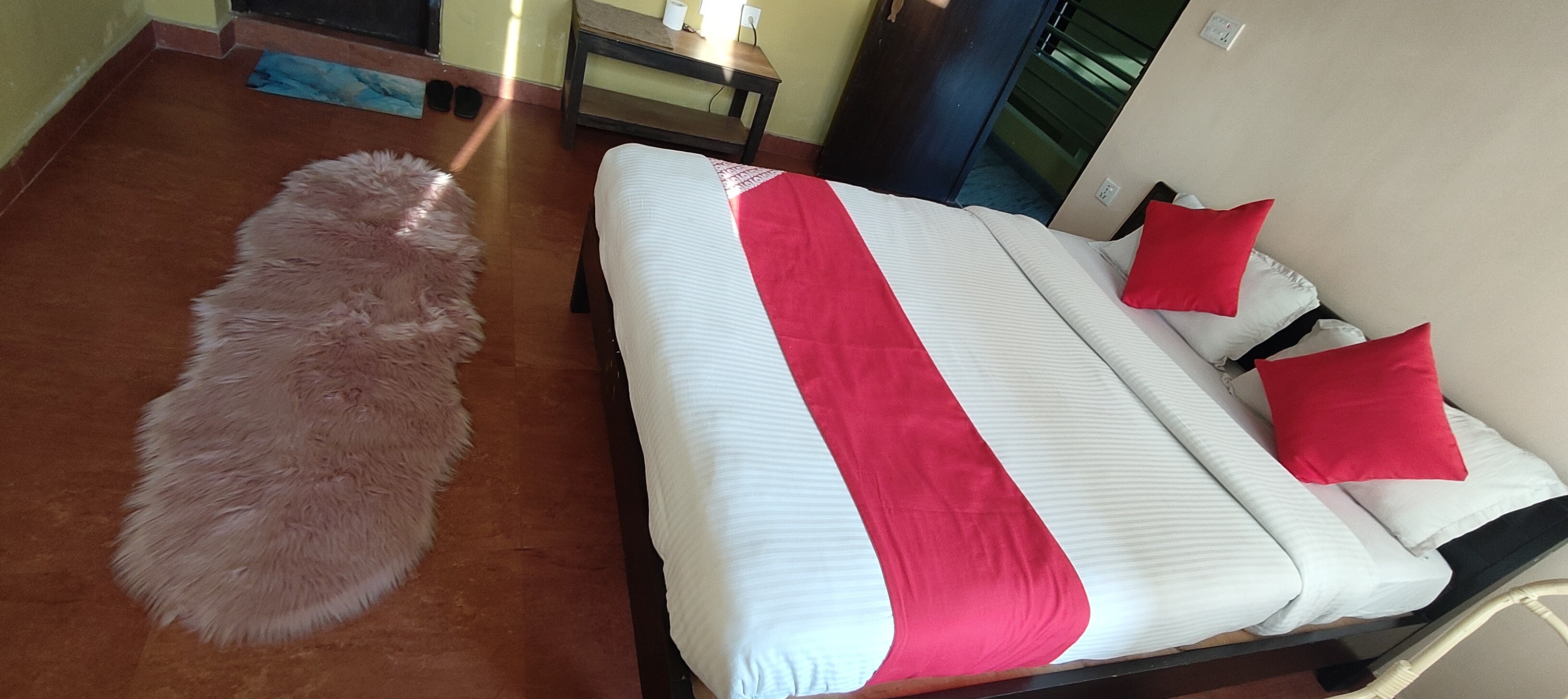 Deluxe Queen Room Lakeview no. 1
