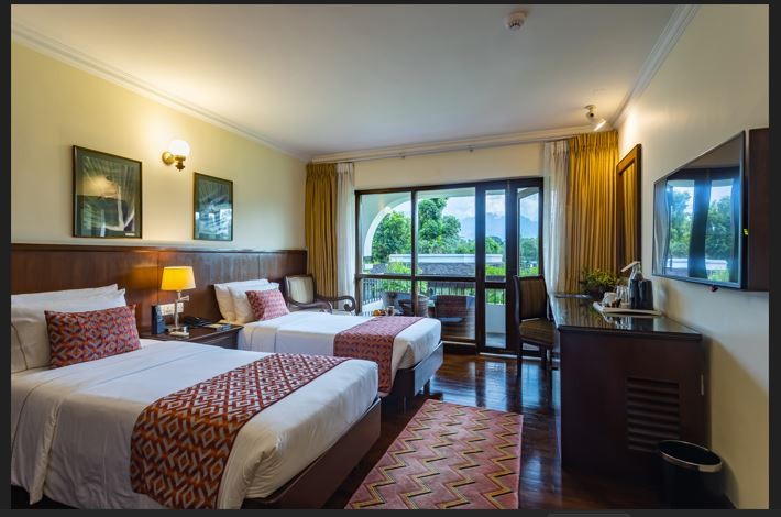 Deluxe (Palm Court)