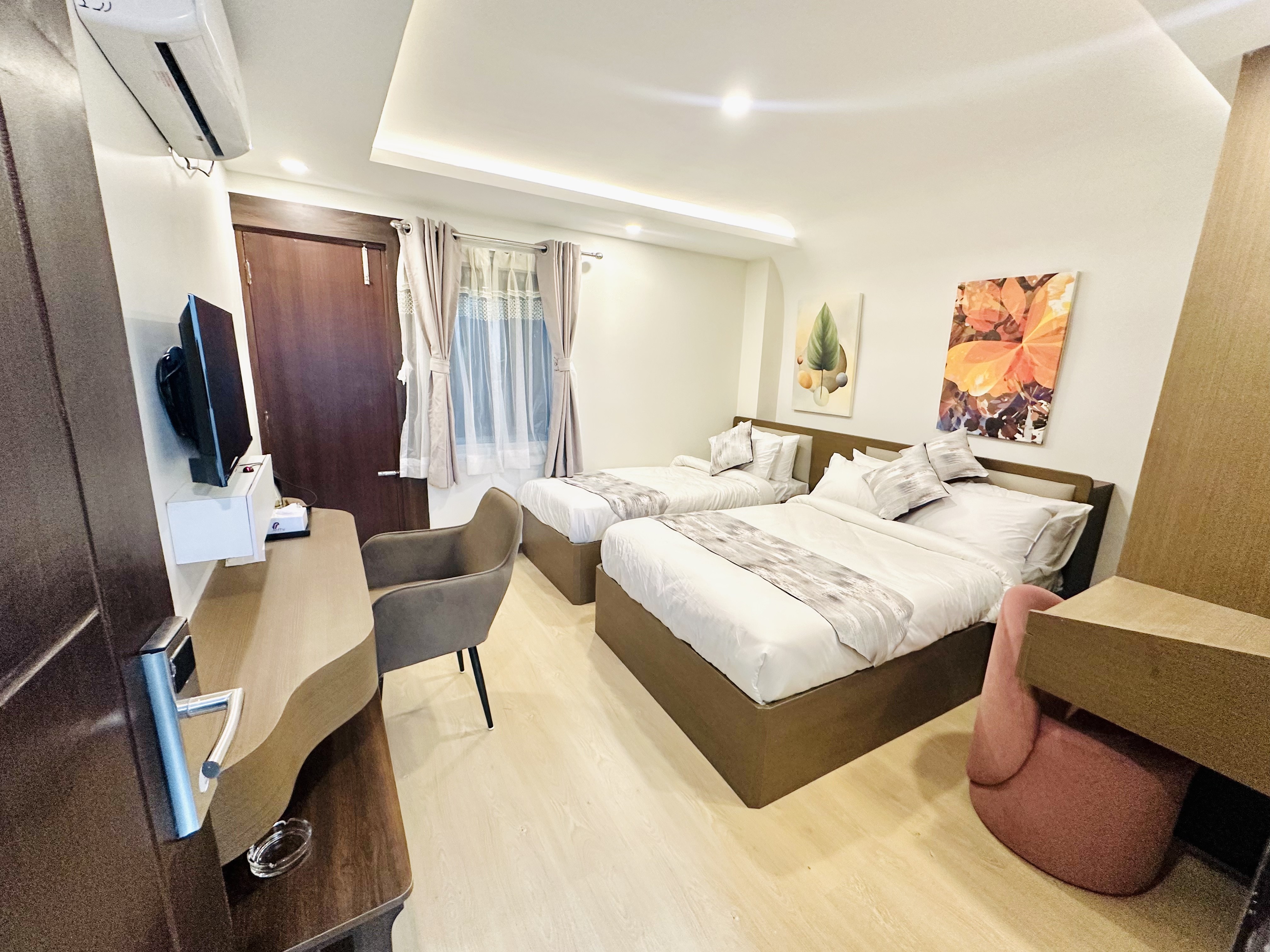Deluxe Triple Room no. 3