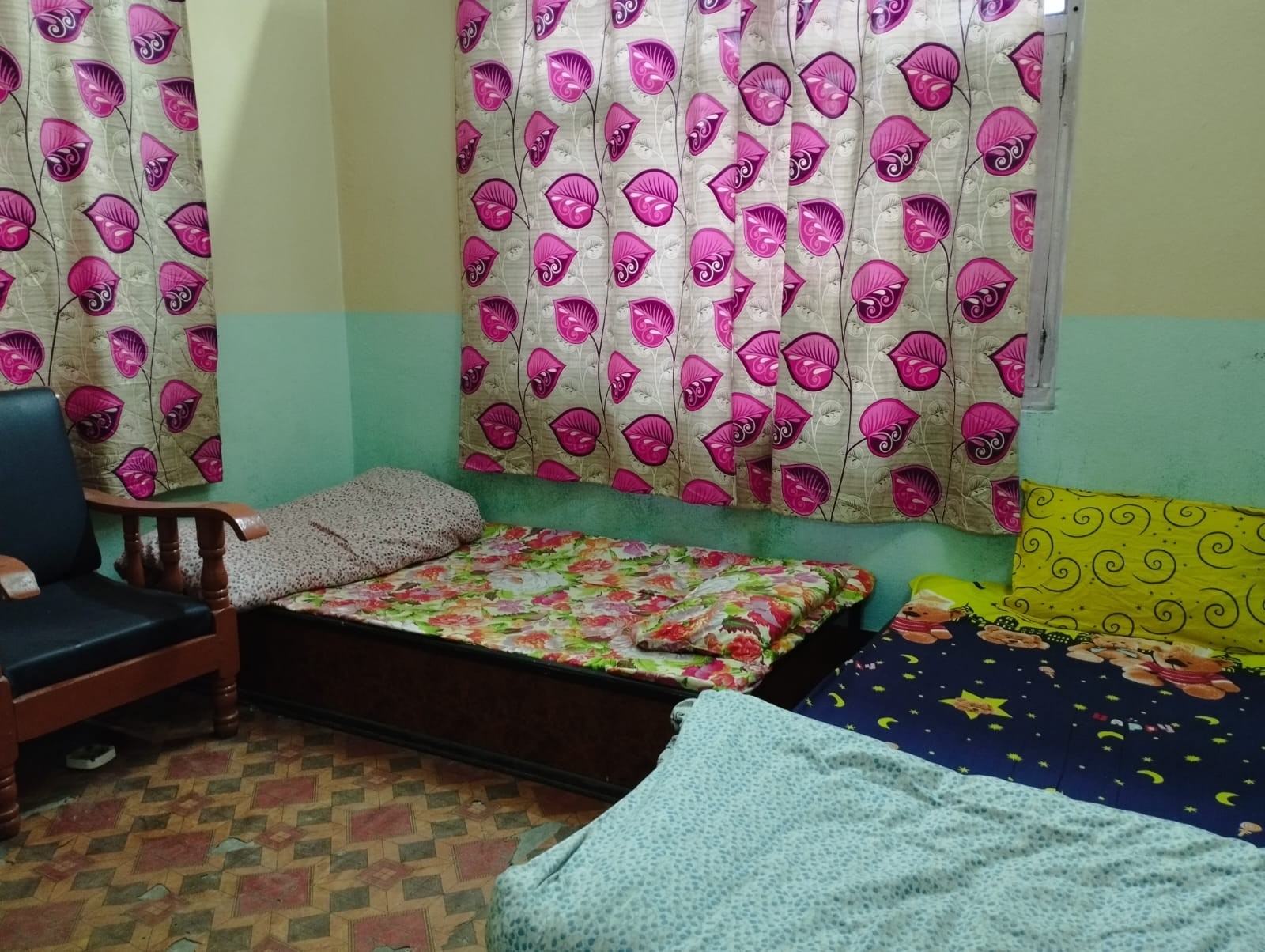 Non Attached Double bed no. 1