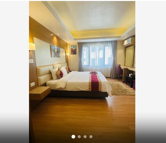 Hotel Middle Path &Spa