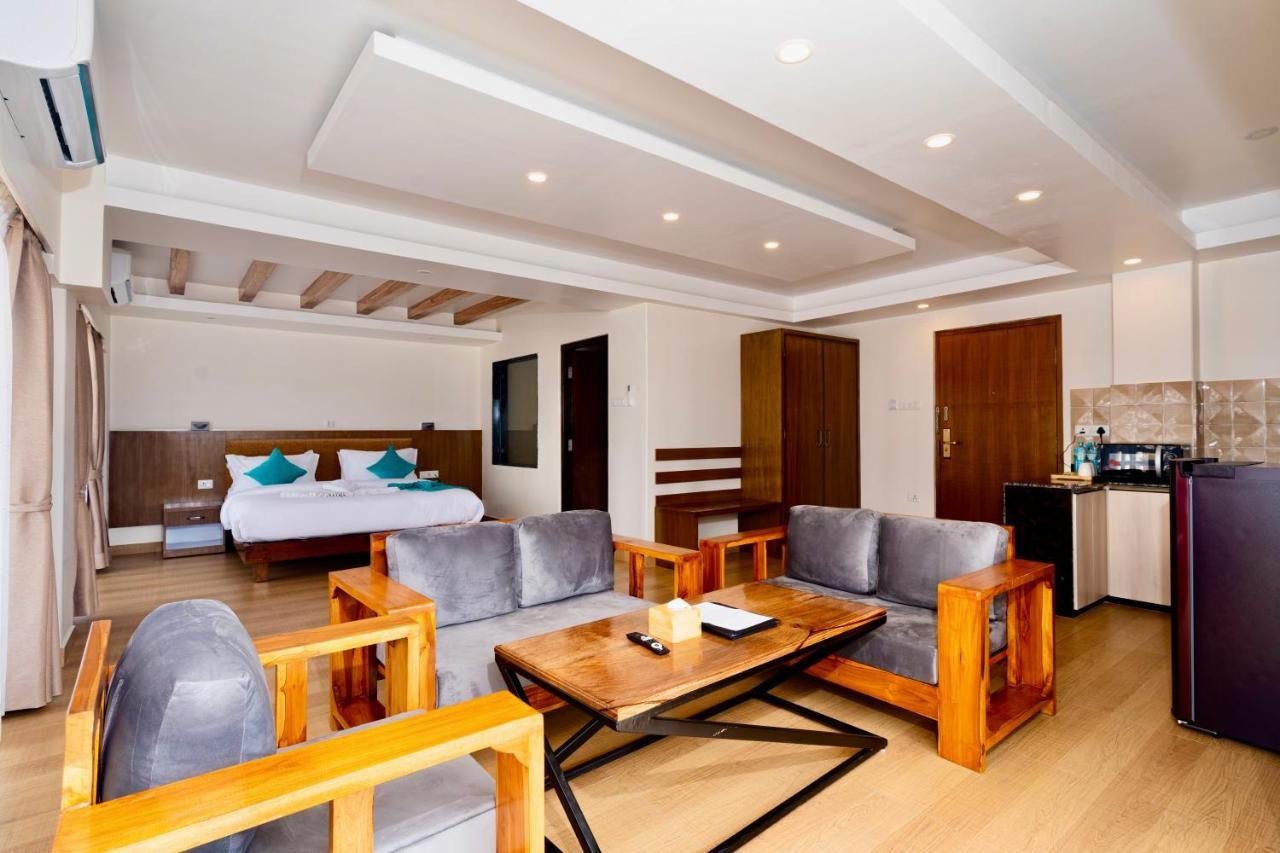 Honeymoon Suite no.1