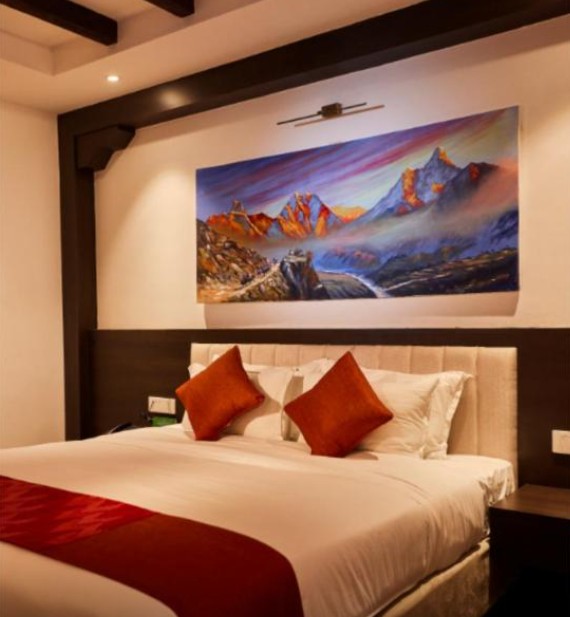 Double Deluxe Room