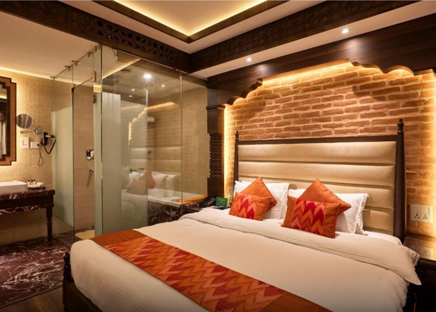 Suite Room