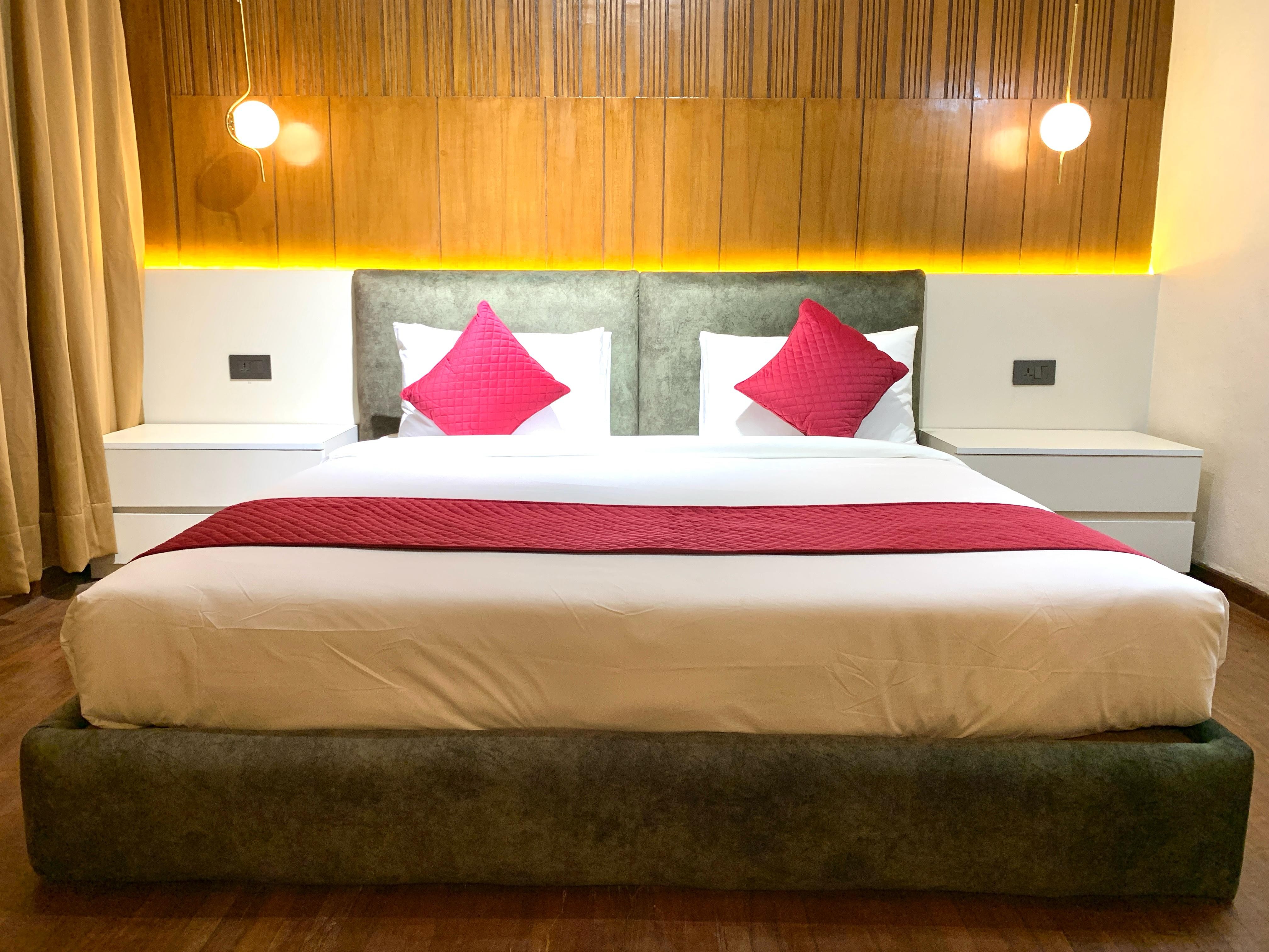 Mhendo Hotel and Studio Suites