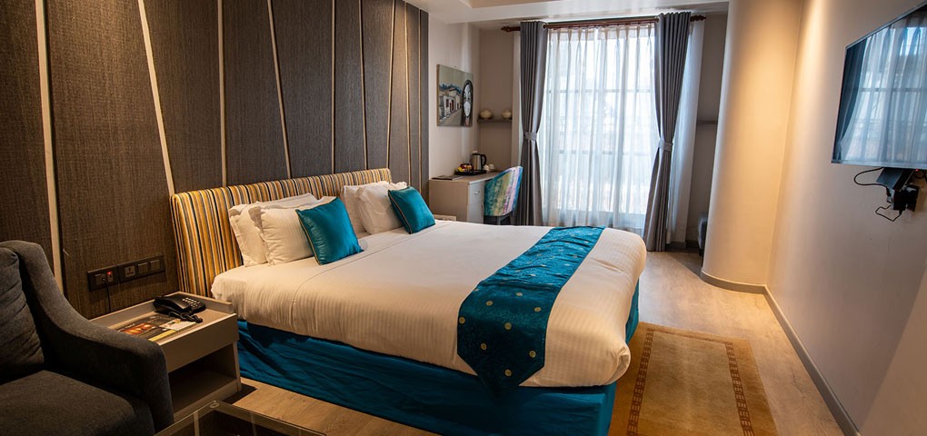 Deluxe Room no. 4
