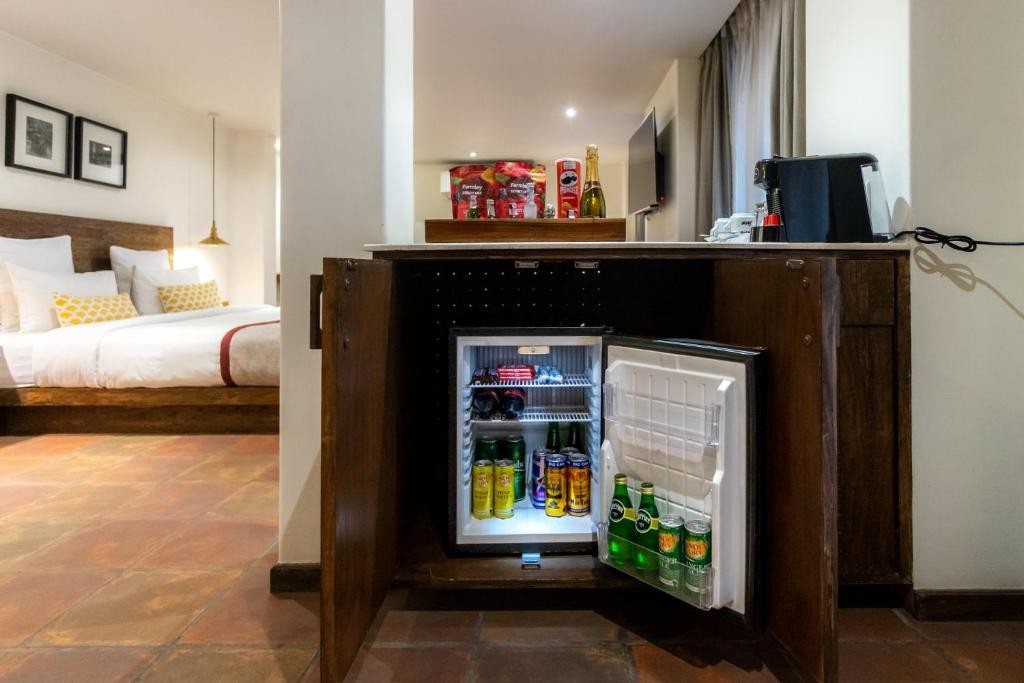 Hotel Road House