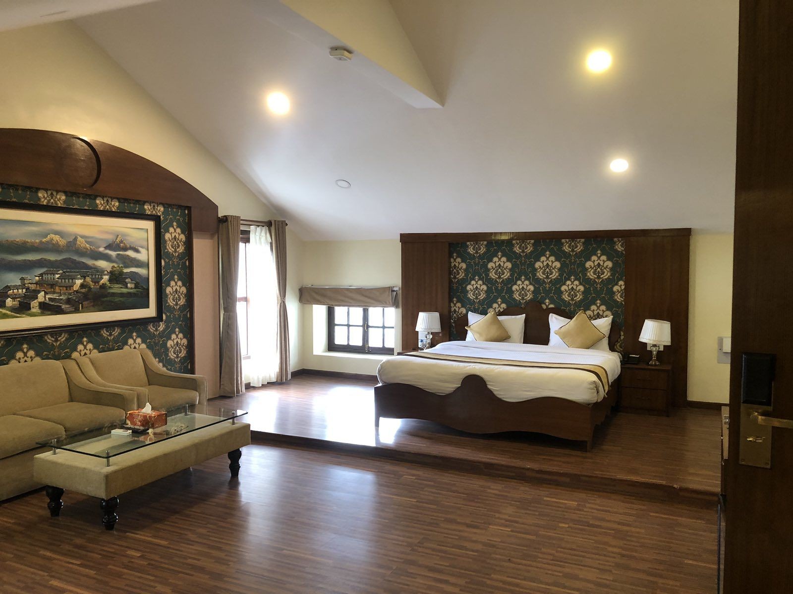 Aranya Boutique Hotel