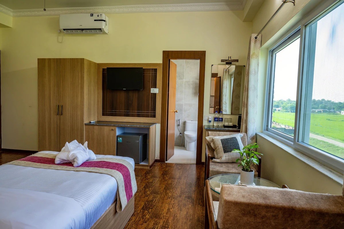 Lumbini Five Elements Hotel|Suite Room