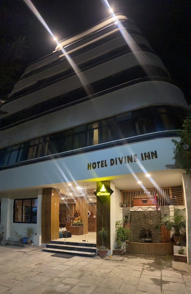 Hotel Divine inn