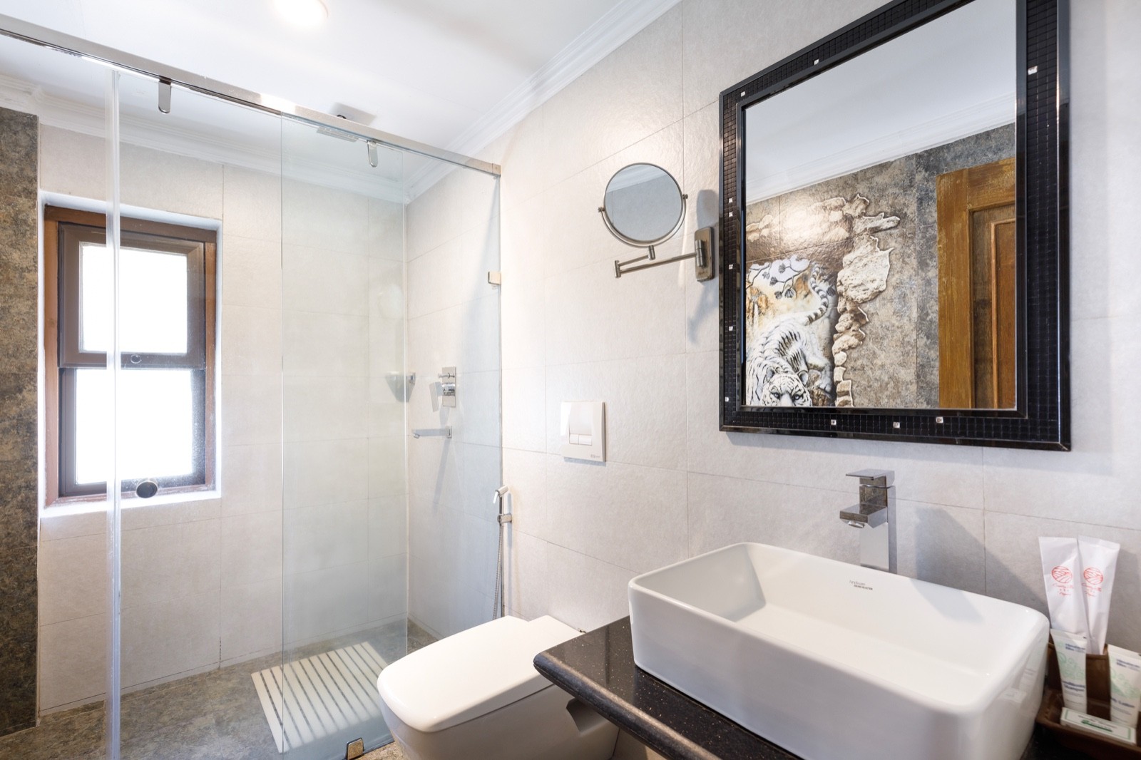 Hotel Country Villa Pvt. Ltd|Deluxe Premium Hotel Country Villa Pvt. Ltd|Deluxe Premium