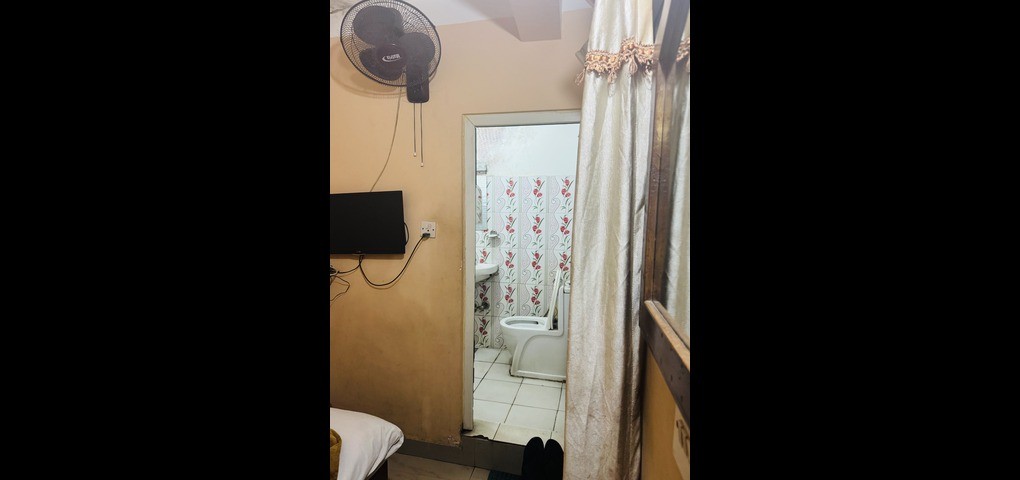 Om Mandakini Hotel|Single Bedroom with Private Bathroom Om Mandakini Hotel|Single Bedroom with Private Bathroom