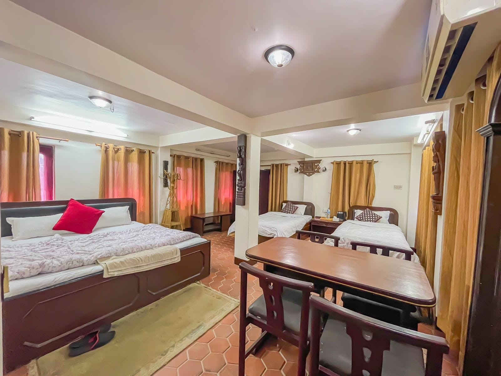 Siddhi Laxmi Guest House