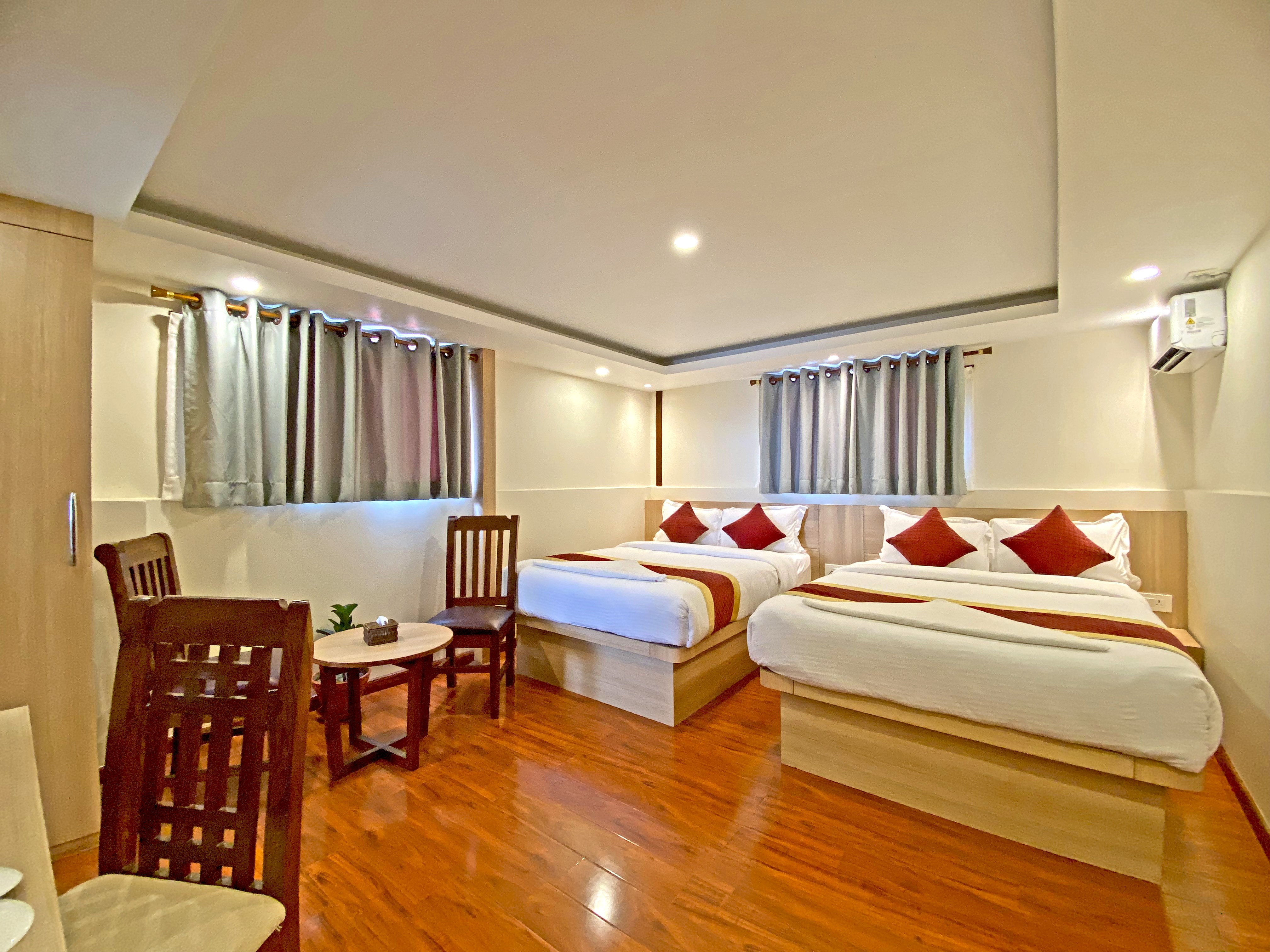 Deluxe Quard Room