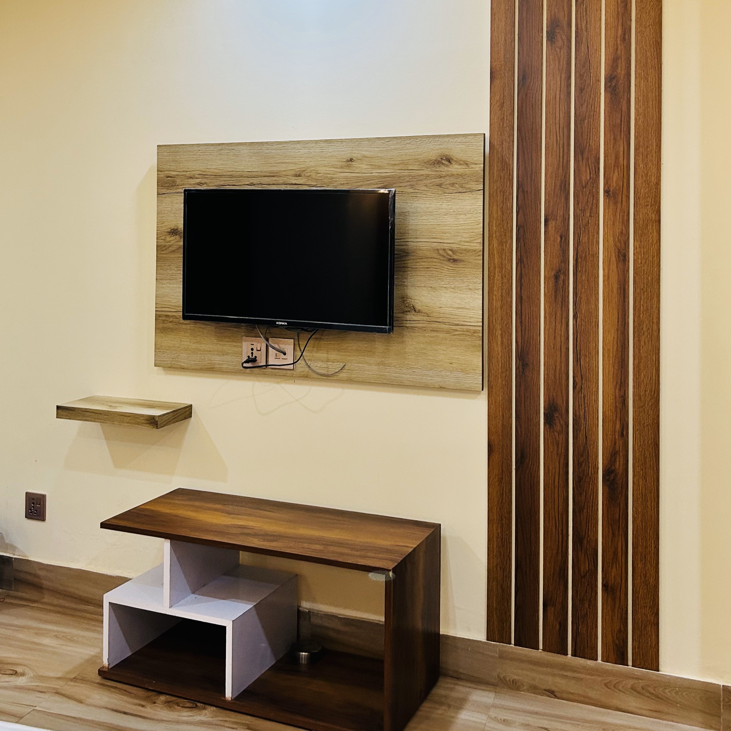 Hotel Balgopal|Non-AC Deluxe Family Type