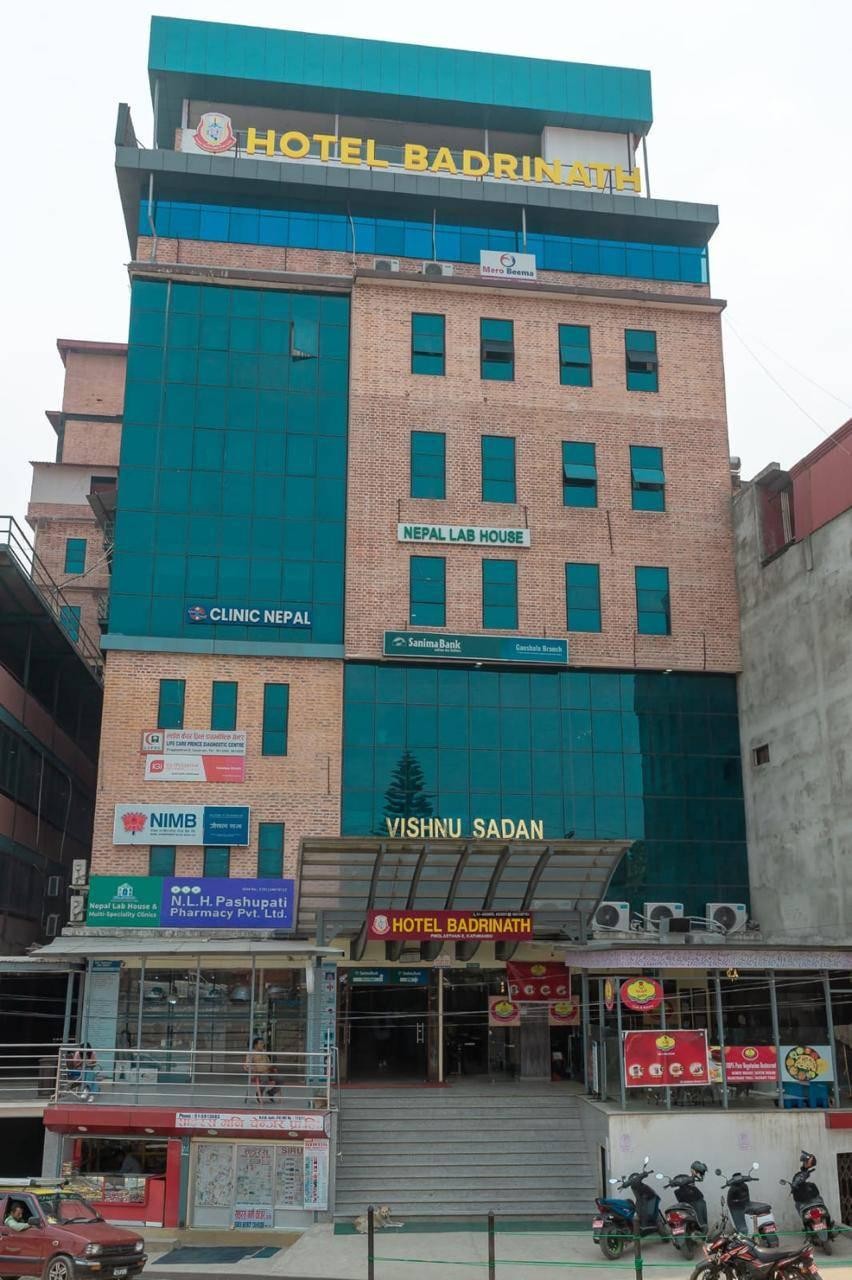 Hotel Badrinath