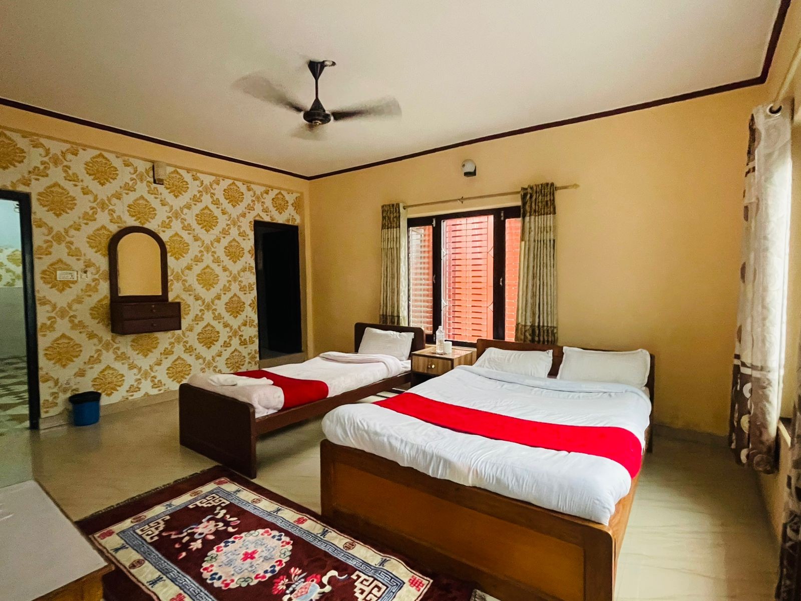 Hotel Peace Ganga Inn|Twins Room