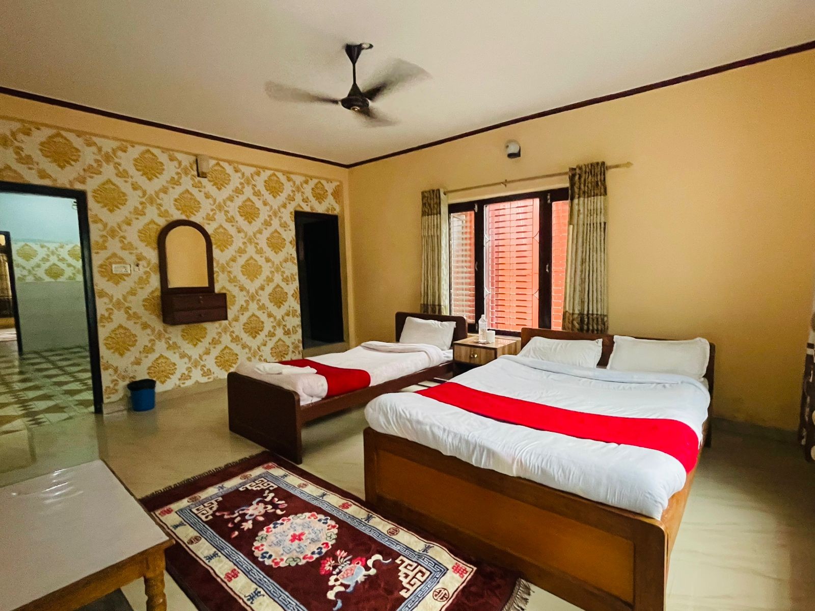 Hotel Peace Ganga Inn|Twins Room