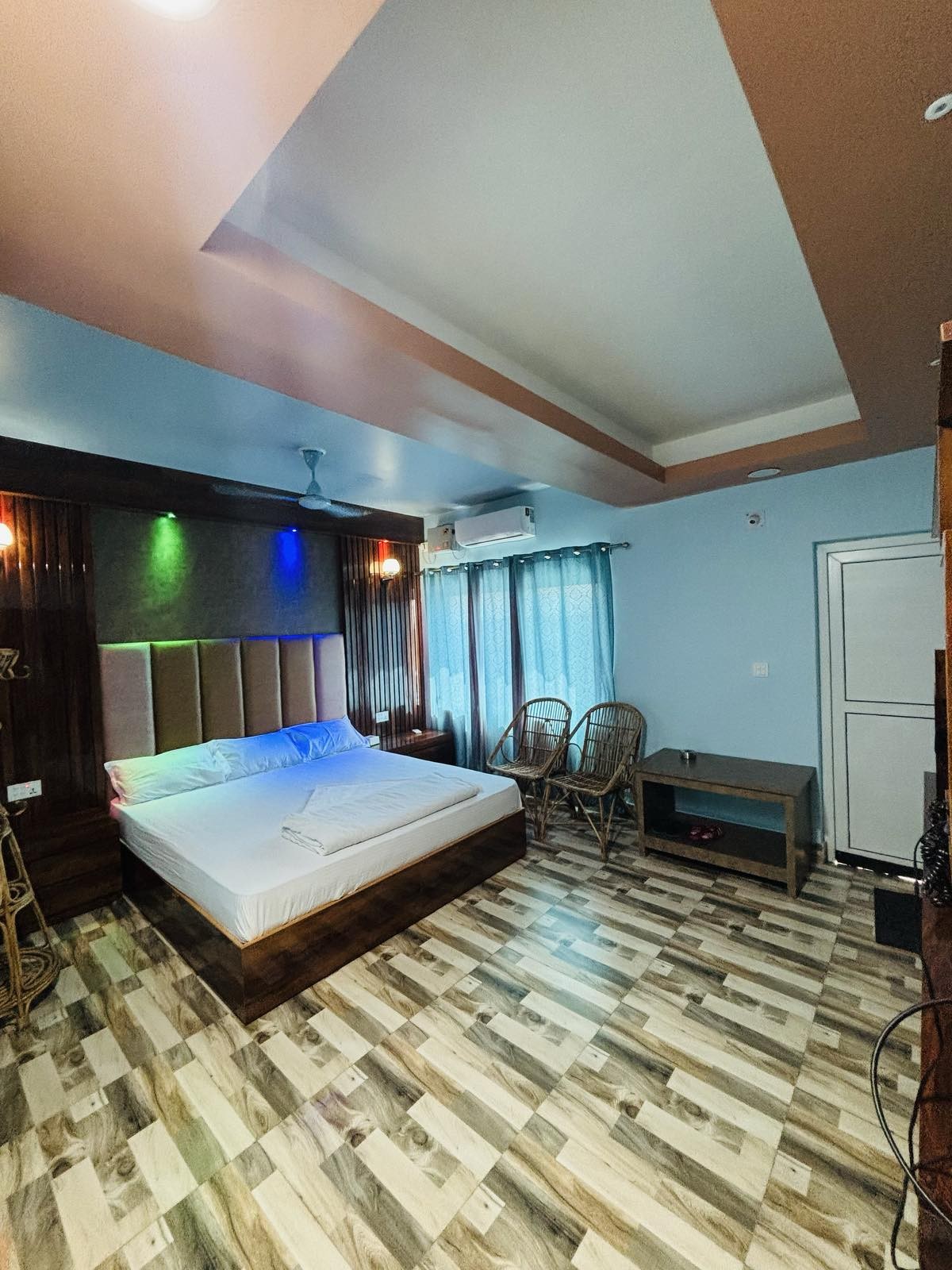 The Road House Restro & Hotel