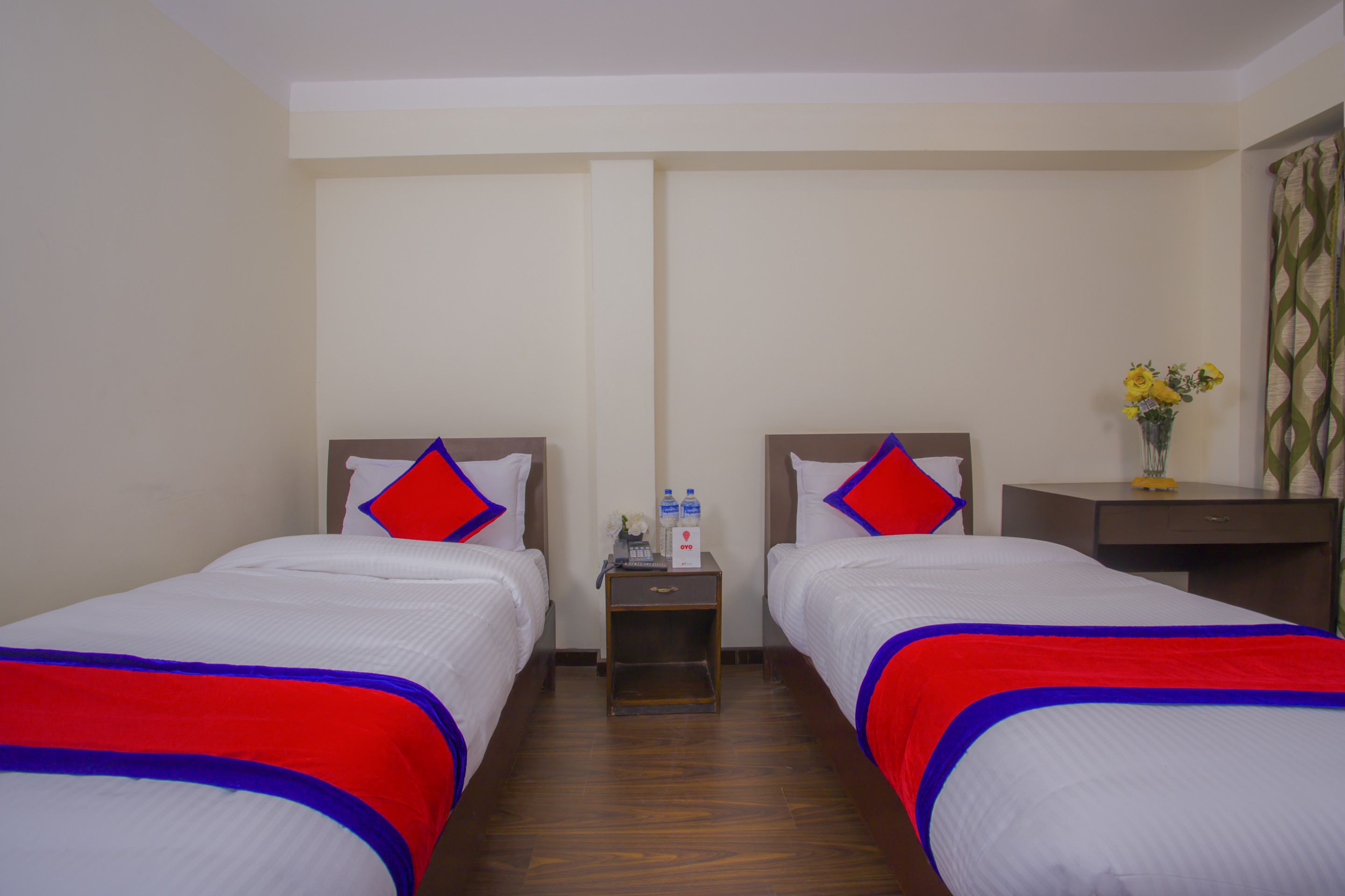 Sweet Inn|Family Room