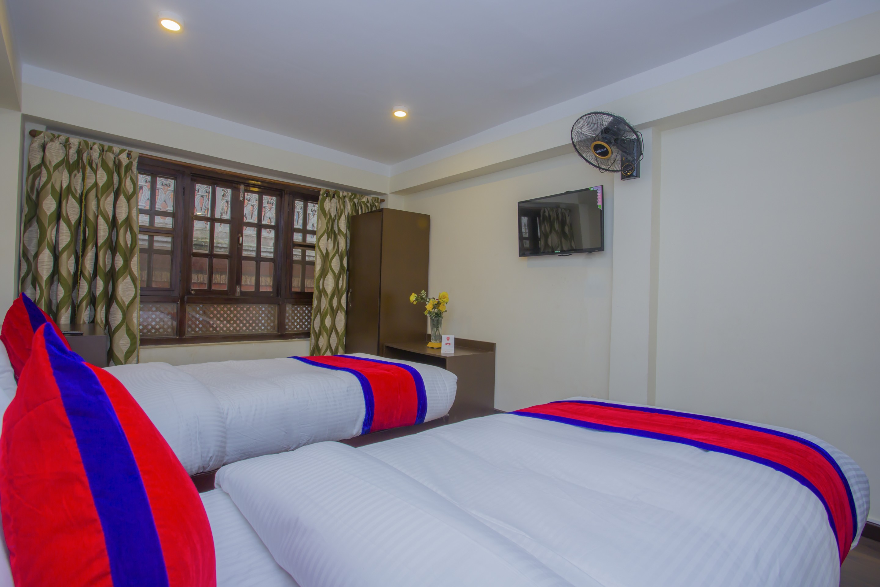 Sweet Inn|Family Room