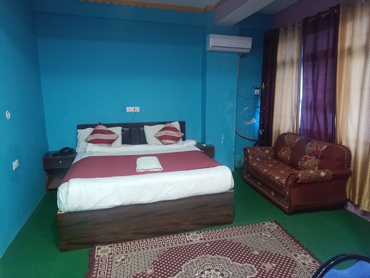 Hotel Bhawana
