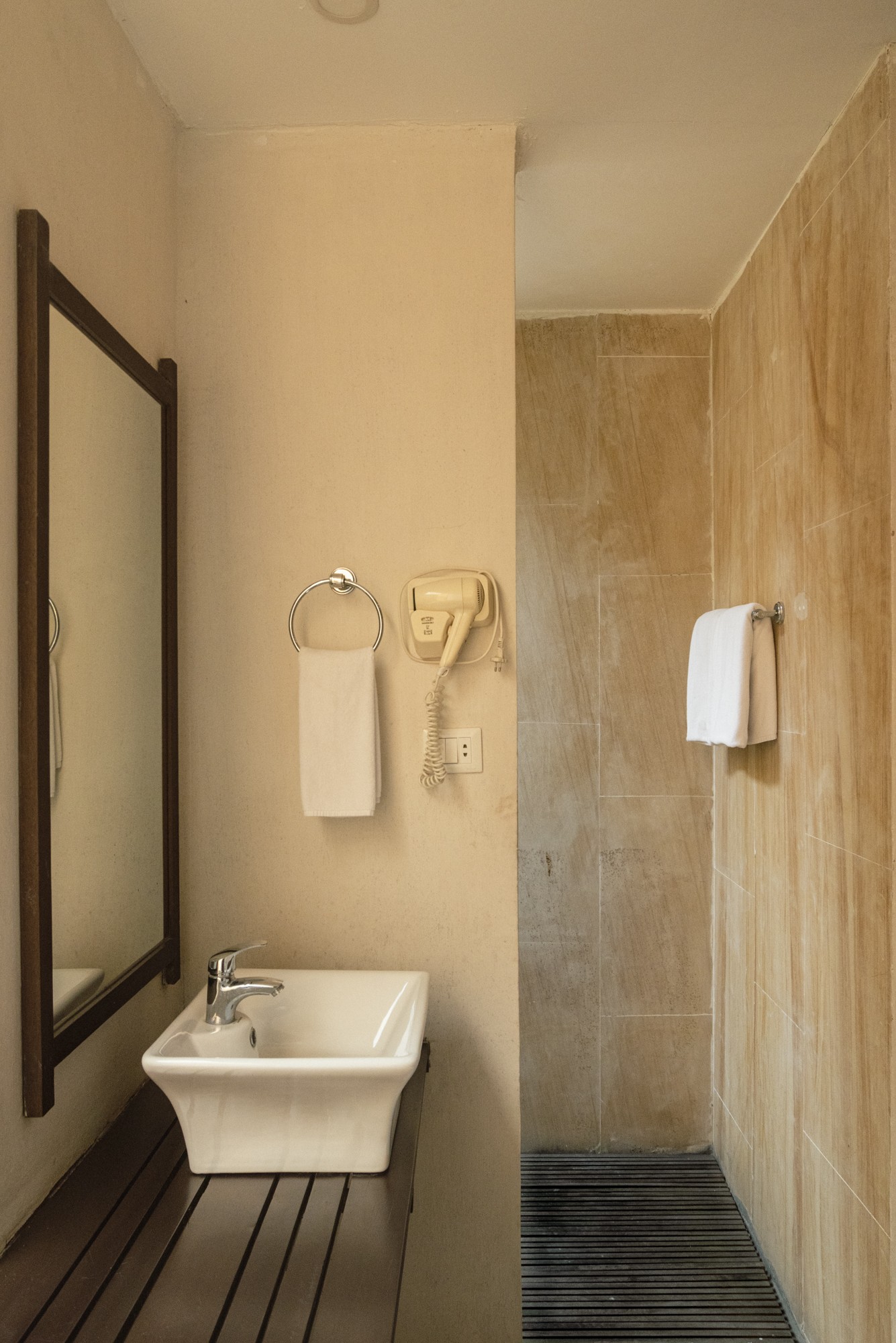 Kasara Jungle Resort|FLASH SALES 20% OFF (Deluxe Villa) Kasara Jungle Resort|FLASH SALES 20% OFF (Deluxe Villa)