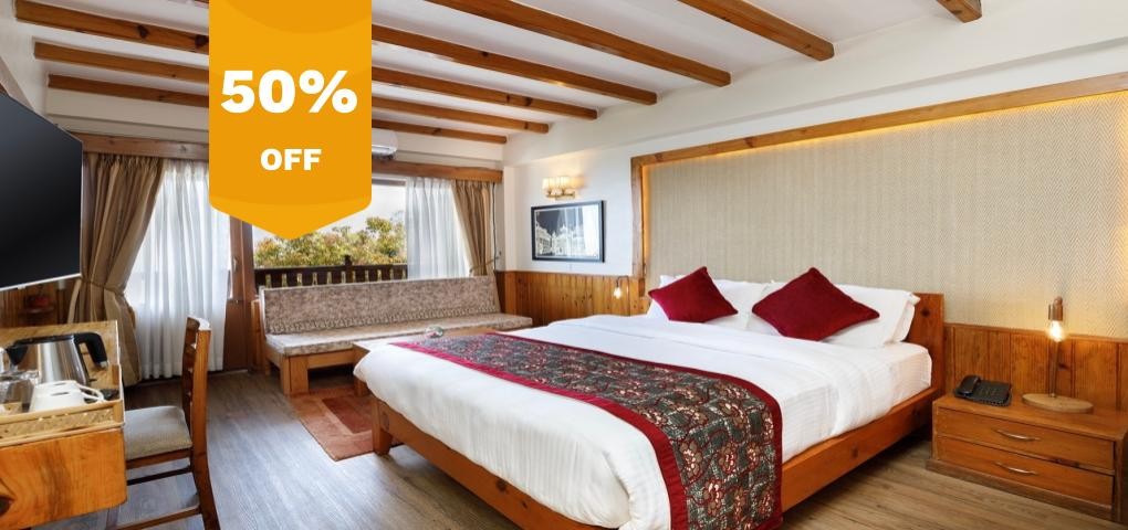 FLASH SALES 50% OFF (Deluxe Room) FLASH SALES 50% OFF (Deluxe Room)